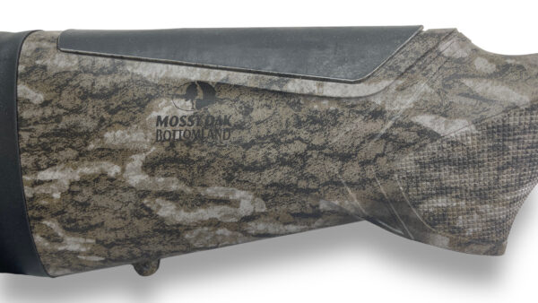 Beretta A300 Ultima Semi-Auto 12ga 3" 28" 2rd Mossy Oak Bottomland Camo - Image 3