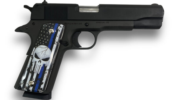 Rock Island Armory 1911 45ACP 5" 8rd Black - 2 Sets of Grips OG Box - Image 3