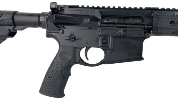 Daniel Defense DDM4 V7 556 16.5" 15" MLOK 32rd Black - OG Case Manual - Image 9