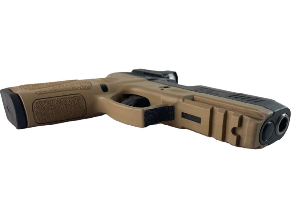 Taurus G3 9mm 4" 17rd & 15rd FDE/Black w/ ADE Green Dot Sight - Image 5