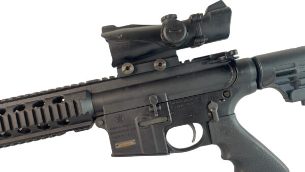 Smith & Wesson M&P15-22 22LR 16" 25rd Black Pic w/ Bushnell Red/Green - Image 3