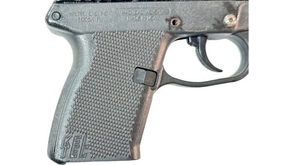 KelTec P-40 40SW 3.25" 9rd Black - 3 Mags - Image 7