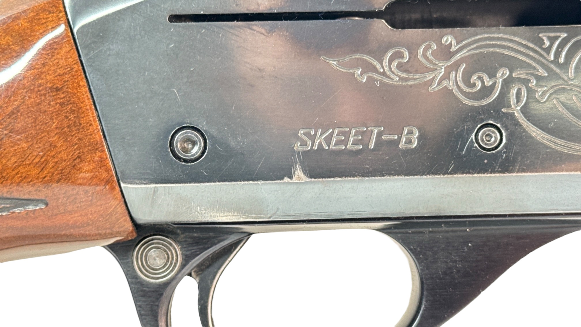 Remington 1100 Skeet-B 12ga 25.5" Blued Walnut w/ Extra Stock Forend-img-4