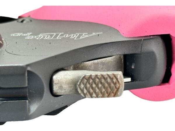 Smith & Wesson 351PD Airlite PD 22WMR 1.87" 7rd w/ Pink Hogue - Image 8