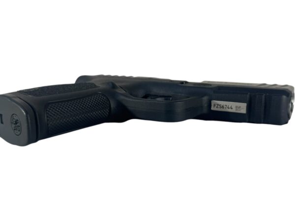 Smith & Wesson SD9VE 9mm 4" 15rd STS/Black - Image 4