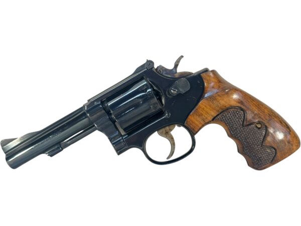 Smith & Wesson Model 15 15-4 38SPL 4" 6rd Blued / Wood
