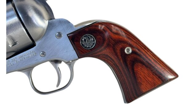 Ruger New Model Blackhawk Convertible 357/9mm 5.5" 6rd Stainless - Image 3