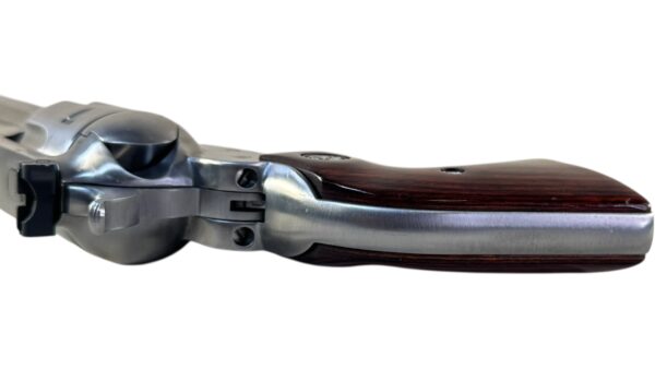Ruger New Model Blackhawk Convertible 357/9mm 5.5" 6rd Stainless - Image 14