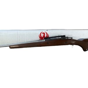 Ruger M77 Hawkeye Hunter 7mm Rem Mag 24" 3rd - Gunsmith Cracked Stock
